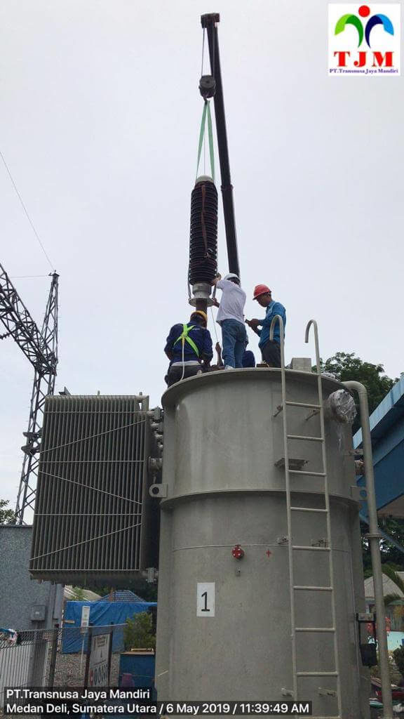 Pemindahan Trafo GI PT PLN dari Dumai Mabar Medan 12