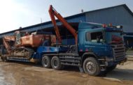 Jasa Trucking Heavy Equipment untuk Alat Kobelco